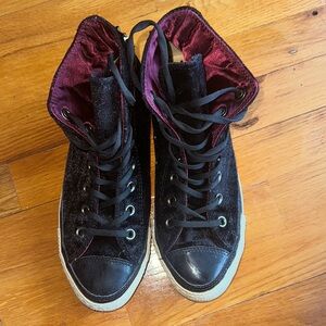 Converse Black and Purple High-Top Sneakers with Classic Lace-Up Design